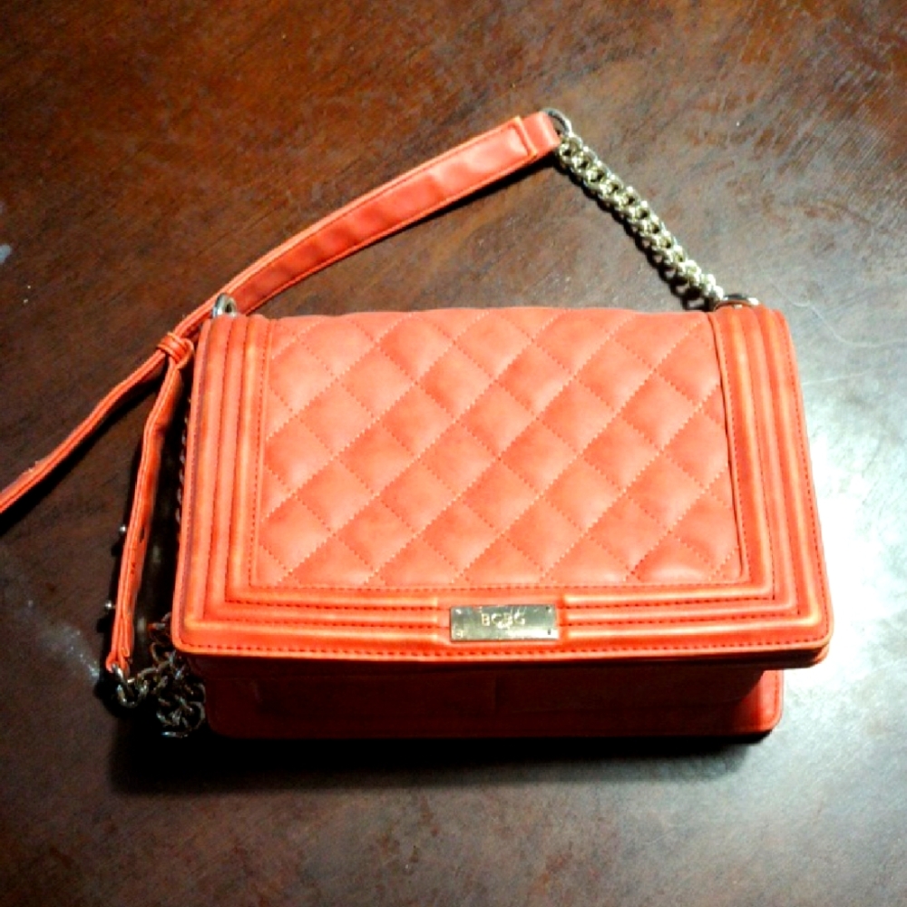 BCBG Max Azria Quilted Orange Crossbody Bag Chain Strap Statement